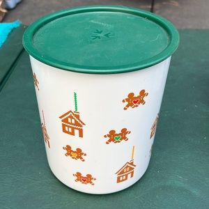 Gingerbread Large Tupperware Canister